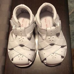 Stride Rite size 3M white sandal BRAND NEW